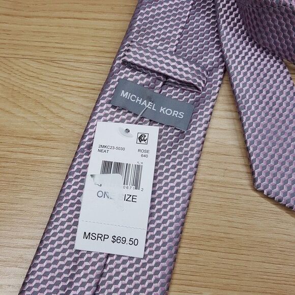 MICHAEL KORS Mens Neck Tie Rose Pink Gray Geo Print Classic Pointed Silk Blend - Picture 3 of 5